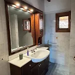 Kea's Sunset Stone Retreat *